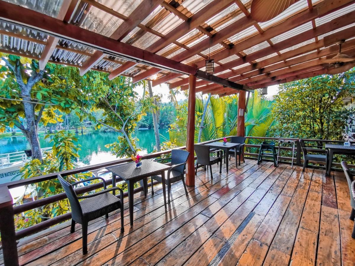Loboc River Resort Eksteriør billede
