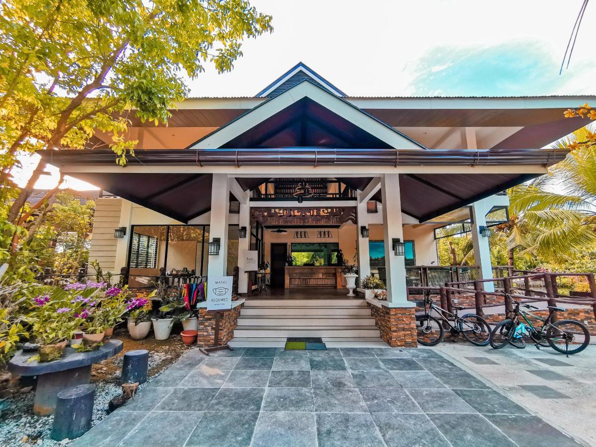 Loboc River Resort Eksteriør billede