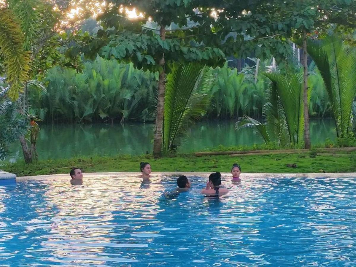 Loboc River Resort Eksteriør billede