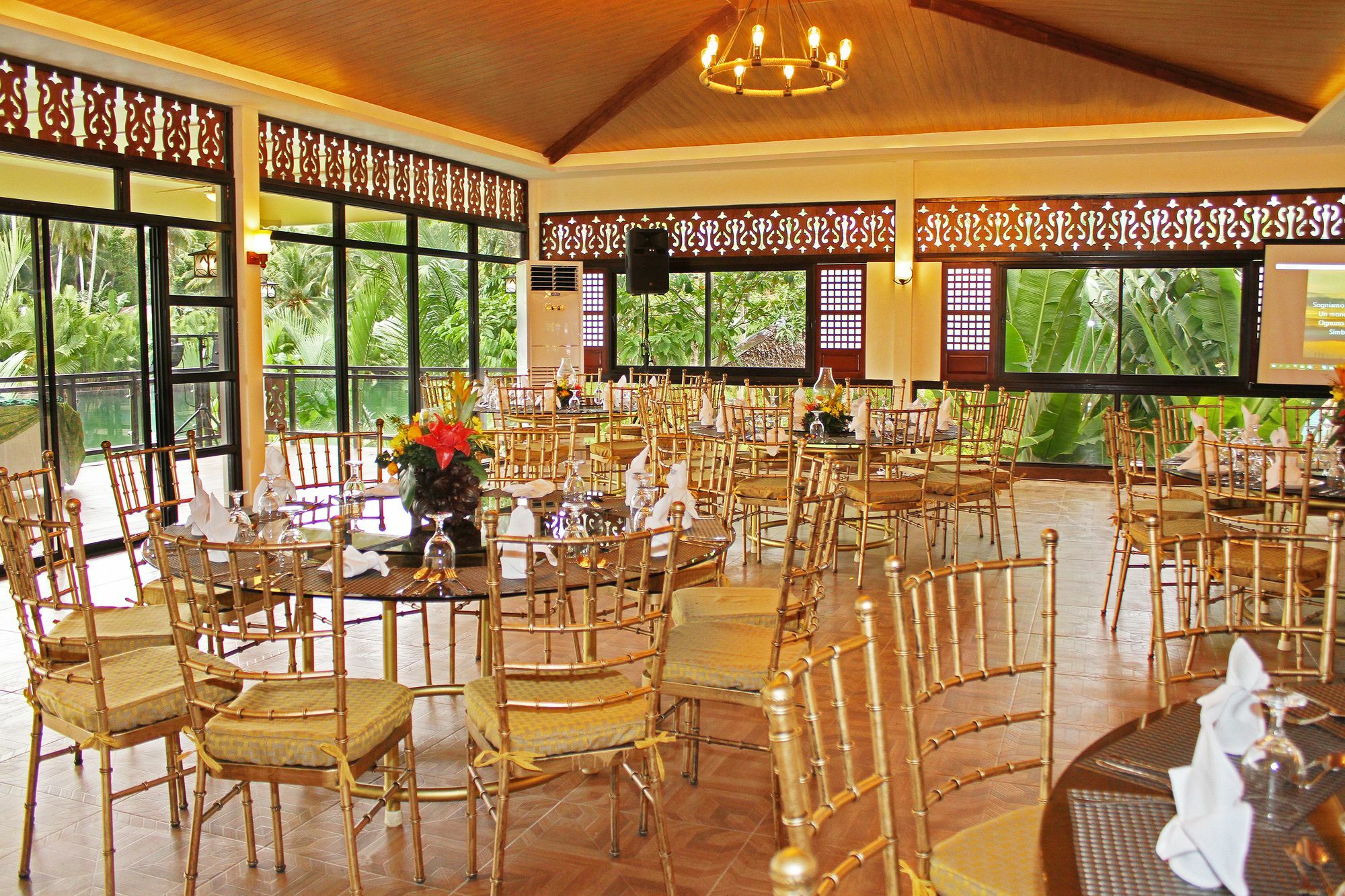 Loboc River Resort Eksteriør billede